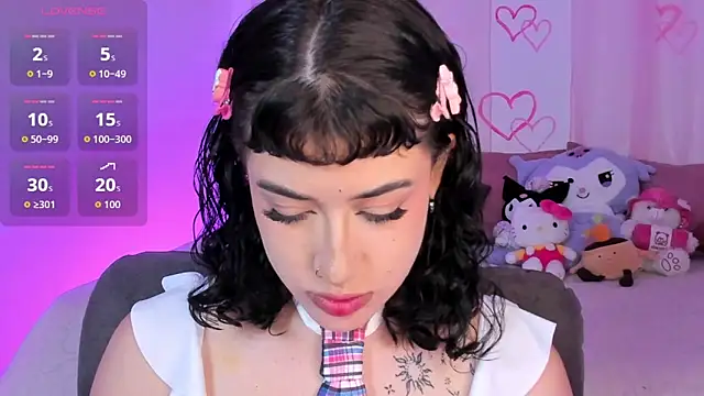 melody suarez online show from 09/13/25, 10:42