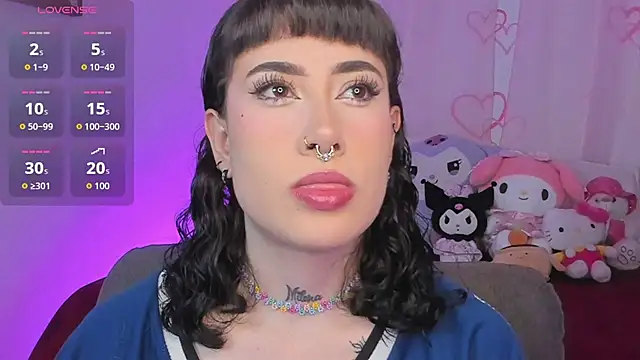 melody suarez online show from 11/04/25, 10:53