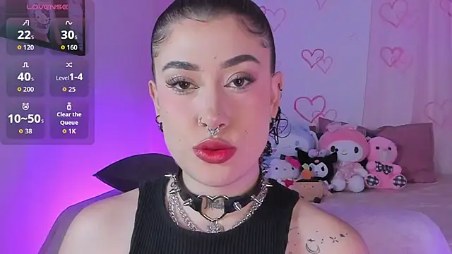 melody suarez online show from 11/23/25, 11:15