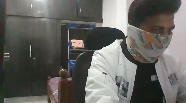 Snapshot of divyansh_hyderabadi chatting on 12/14/24, 07:14 divyansh hyderabadi online show from 12/14/24, 07:14