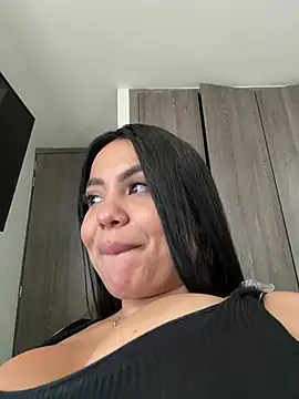 Snapshot of valeria2019hot chatting on 01/26/25, 08:56 valeria2019hot online show from 01/26/25, 08:56