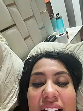 Snapshot of valeria2019hot chatting on 02/19/25, 10:20 valeria2019hot online show from 02/19/25, 10:20