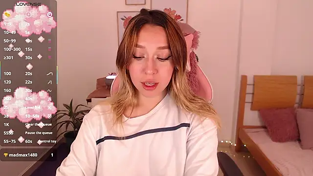 Dahlia  espresso online show from 02/10/26, 08:24