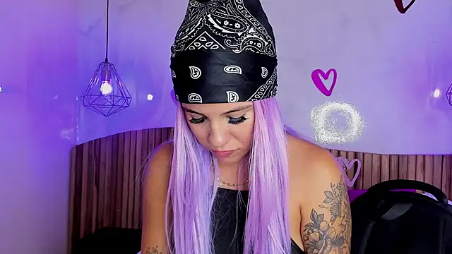 MelaniieRoux online show from 02/09/25, 02:06