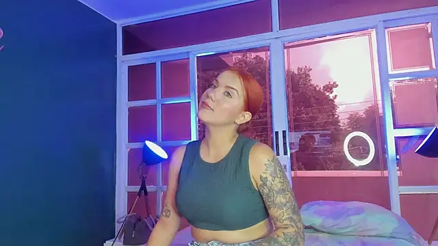 MelaniieRoux online show from 03/30/26, 07:48