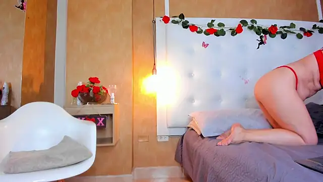  evamilf  online show from 03/21/26, 12:21