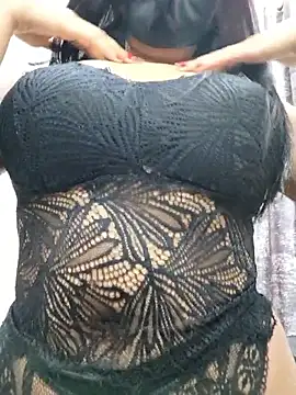 sanaya baby online show from 10/05/25, 11:08