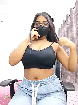 sanaya baby online show from 10/23/25, 10:58