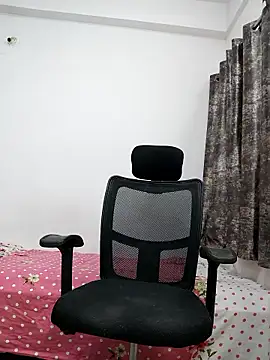 sanaya baby online show from 03/16/26, 05:50