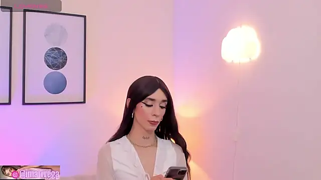 Snapshot of ariivega chatting on 09/20/25, 07:42 ariivega online show from 09/20/25, 07:42