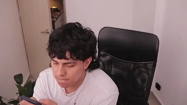 Tony Hoffa online show from 03/06/26, 10:17