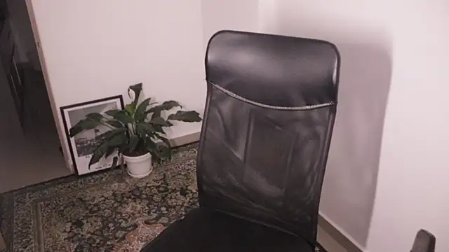 Tony Hoffa online show from 04/18/26, 01:31