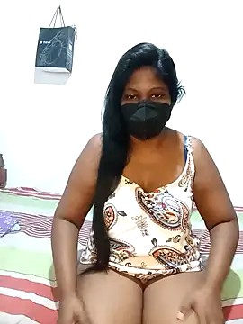 Aroma Sl online show from 11/07/25, 02:22