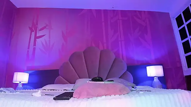 LottiCarter online show from 01/20/25, 06:31