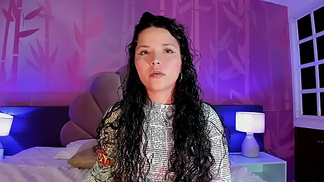 LottiCarter online show from 01/24/25, 03:11