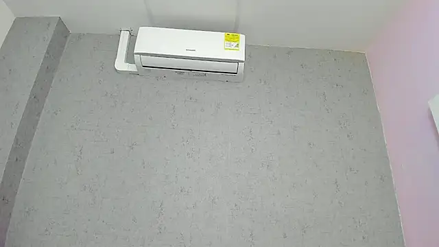 Tiffany mendez online show from 10/18/25, 12:06