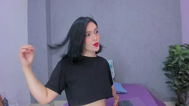 Tiffany mendez online show from 11/19/25, 12:16