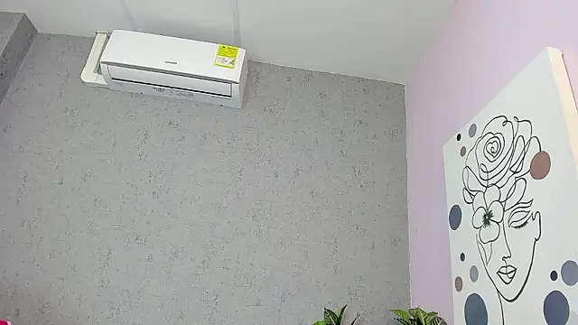 Tiffany mendez online show from 03/19/26, 12:09