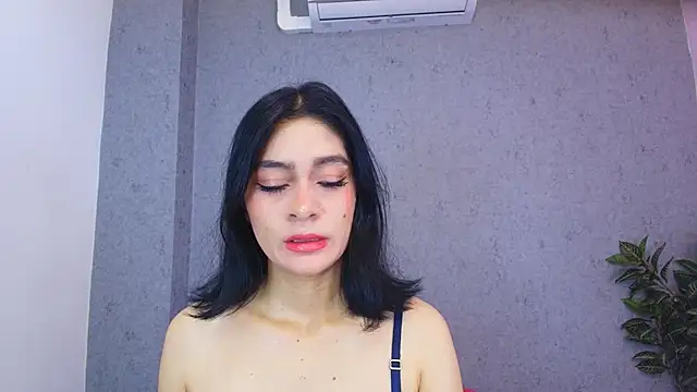 Tiffany mendez online show from 04/30/26, 12:11