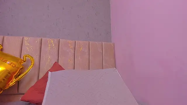 Tiffany mendez online show from 07/18/26, 12:09