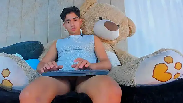 Muichiro tokito1 online show from 01/31/25, 08:22