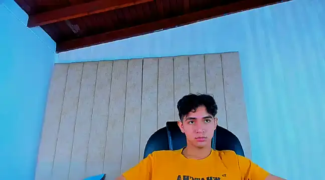 Snapshot of Muichiro_tokito1 chatting on 03/11/25, 02:07 Muichiro tokito1 online show from 03/11/25, 02:07