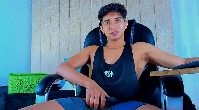 Snapshot of Muichiro_tokito1 chatting on 03/12/25, 03:35 Muichiro tokito1 online show from 03/12/25, 03:35