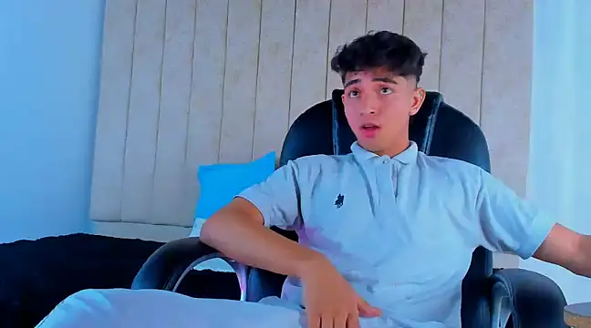 Muichiro tokito1 online show from 03/16/25, 04:30