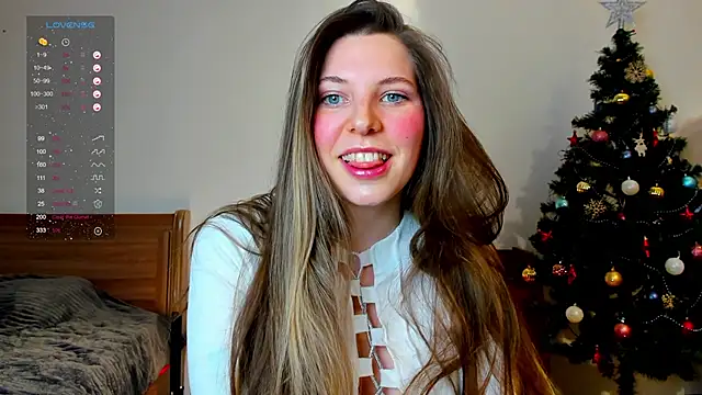 Snapshot of Annie_aww chatting on 12/18/24, 11:40 Annie aww online show from 12/18/24, 11:40