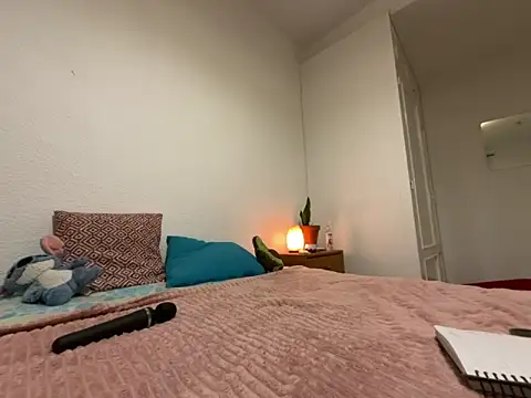 sammymoon online show from 10/24/25, 06:43