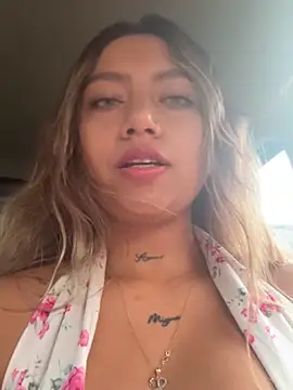 amanda-medrano1 online show from 10/07/25, 01:30