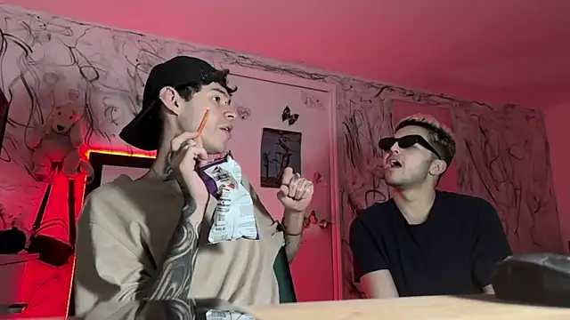 Saturno v online show from 02/06/25, 07:13