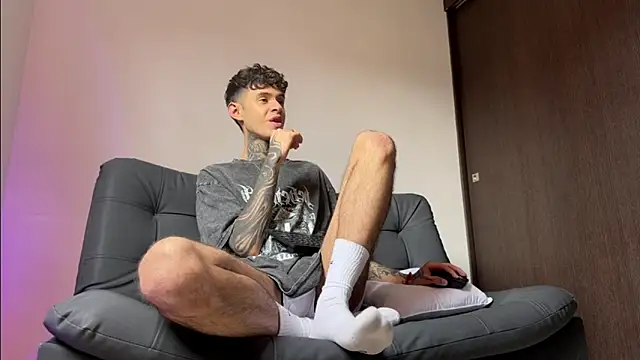 Saturno v online show from 03/11/25, 10:29