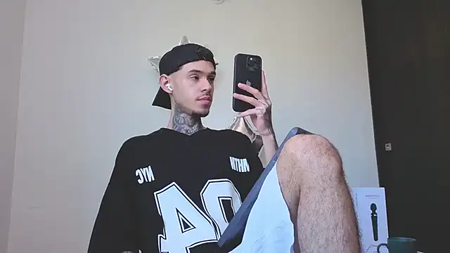 Saturno v online show from 09/20/25, 10:05