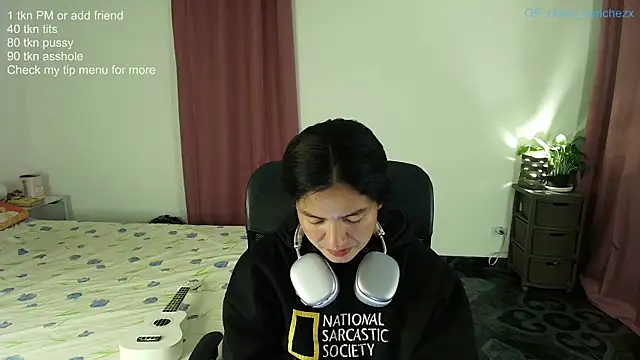 ChloeSanchezx online show from 03/23/26, 01:20