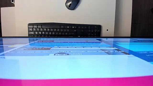 escarleth   online show from 03/22/25, 02:03