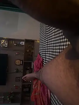 Snapshot of hornyyyy_guyyyy chatting on 03/14/25, 11:32 hornyyyy guyyyy online show from 03/14/25, 11:32