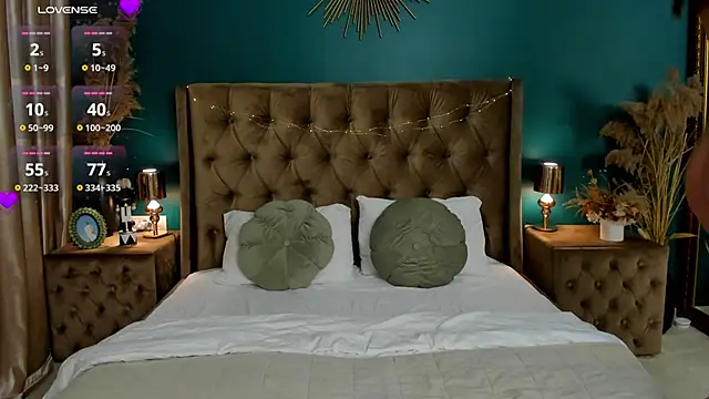 CalyMoon online show from 03/14/25, 10:49