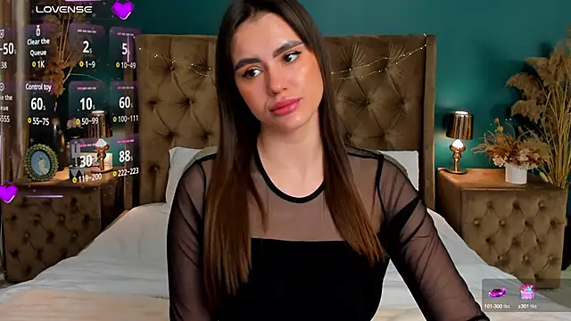 CalyMoon online show from 03/18/25, 01:09