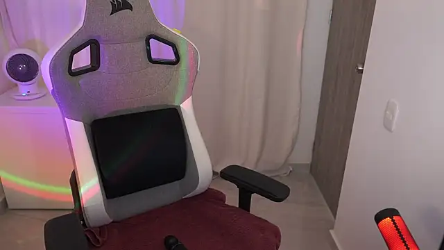 anyacutex online show from 09/30/25, 07:52