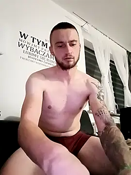 wariacik0024 online show from 11/11/25, 12:10