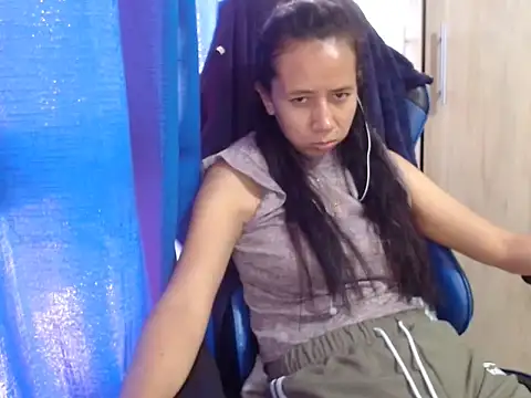 Snapshot of Erotic_latina chatting on 10/03/25, 01:08 Erotic latina online show from 10/03/25, 01:08