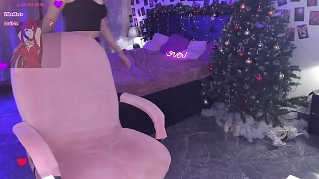 KarambaMoon online show from 12/15/25, 09:19