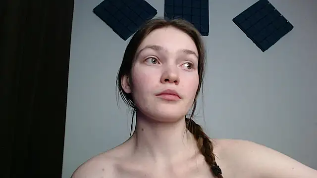 Snapshot of stellapayne1 chatting on 02/25/25, 10:07 stellapayne1 online show from 02/25/25, 10:07