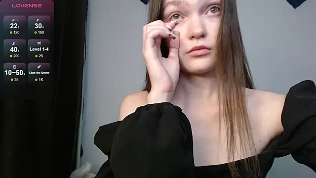 Snapshot of stellapayne1 chatting on 02/28/25, 02:42 stellapayne1 online show from 02/28/25, 02:42