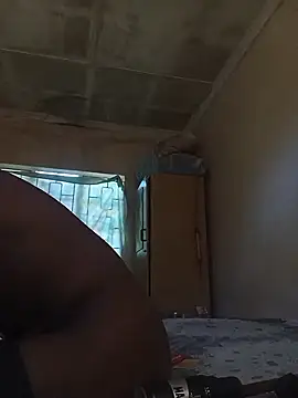 izinjamfee2 online show from 01/14/26, 10:10