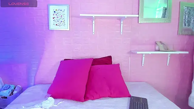 hanna  azumi online show from 03/27/26, 03:12