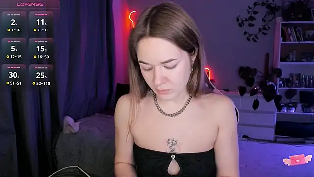 ami amour  online show from 02/19/25, 07:59