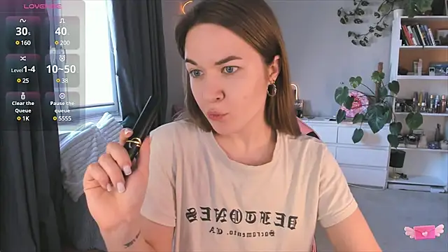 ami amour  online show from 03/04/25, 02:10