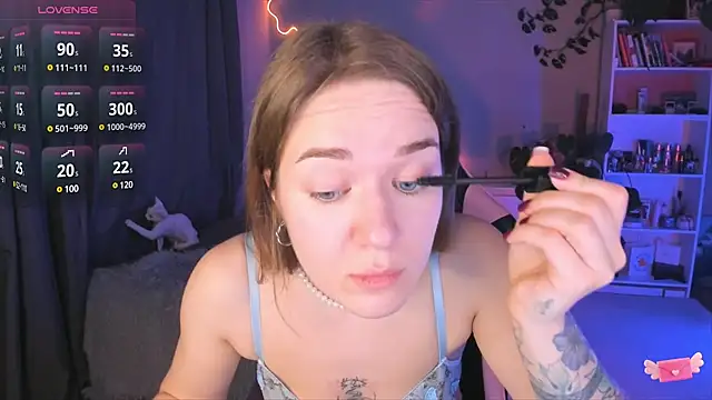 ami amour  online show from 03/21/25, 07:24